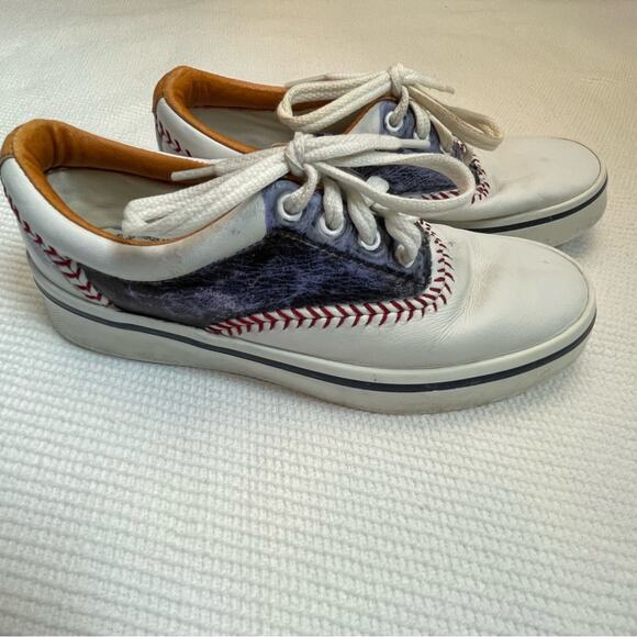 Vintage 1992 Keds Baseball Shoes - Picture 1 of 9